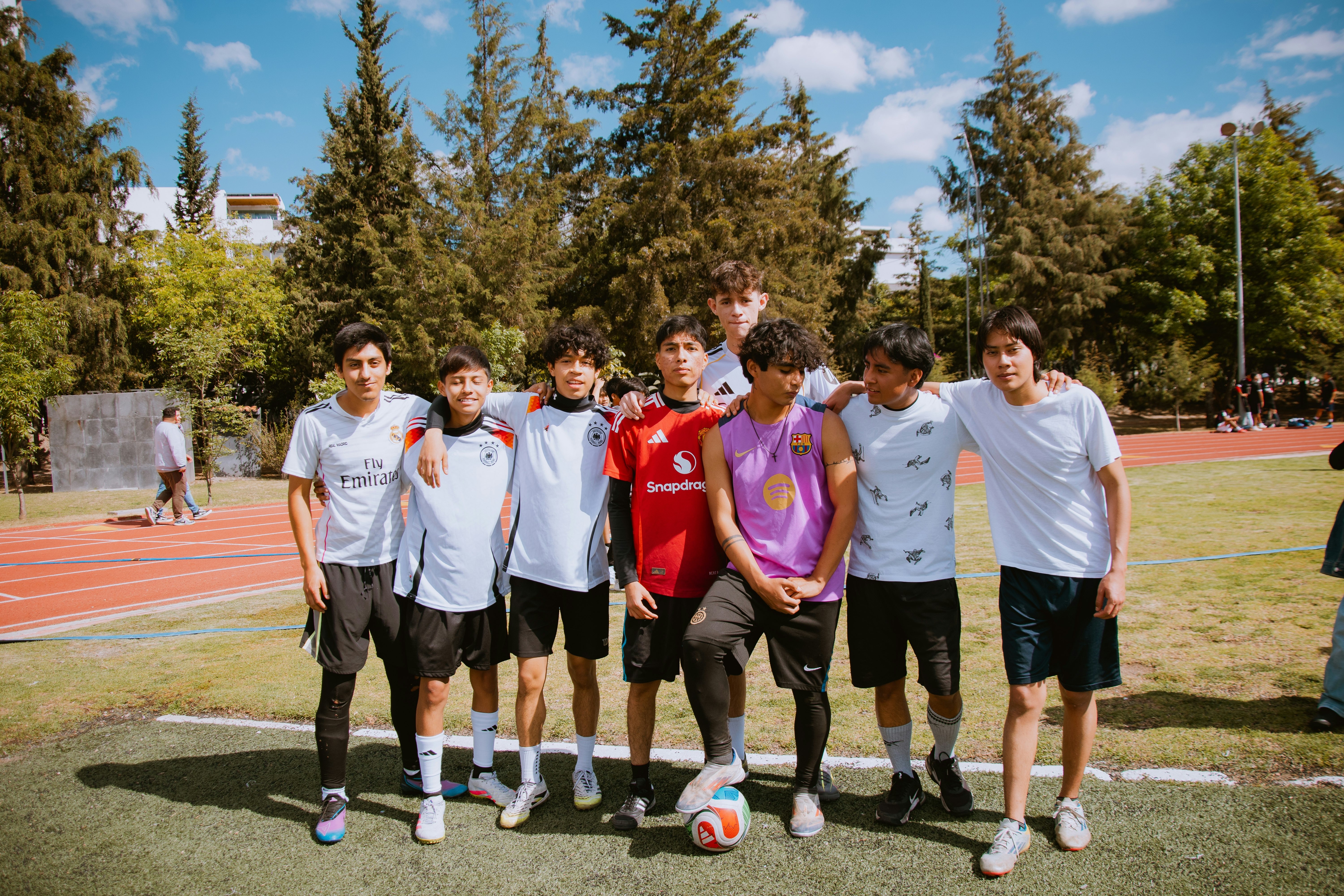 法媒：曼城、利物浦和热刺有意埃弗顿边锋恩迪亚耶