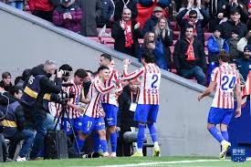 德扑翻前：隔离弱玩家的加注区间设计。（德扑翻前：针对弱对手的隔离加注范围构建）